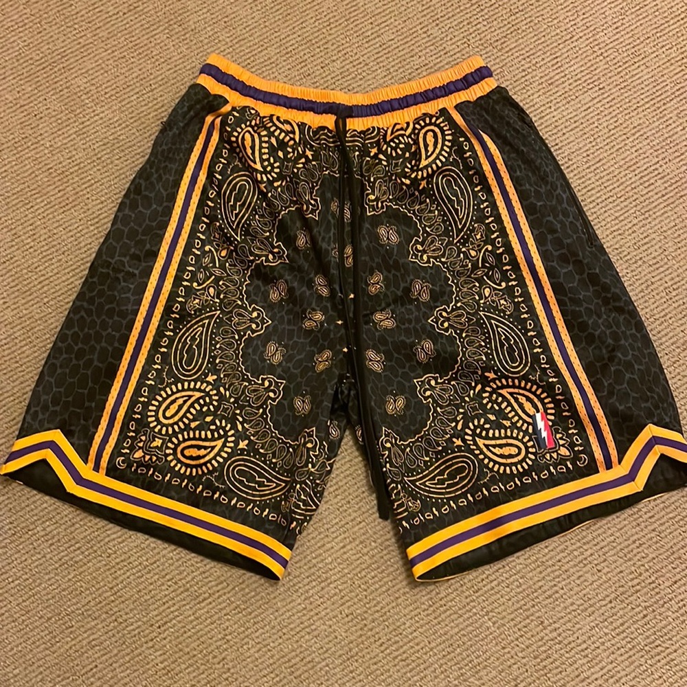 Collect&Select Kobe Black Mamba Tribute Shorts